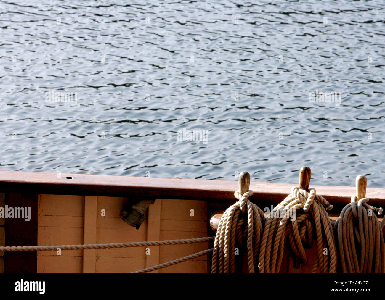 Knot hook rope peg line cord hawser lanyard schooner boat ship yacht ...