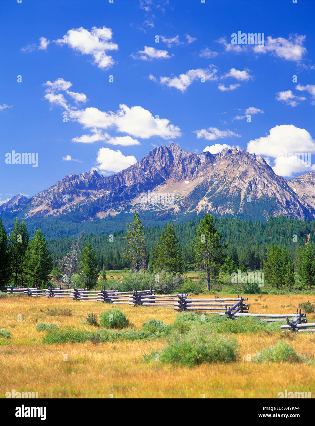 Barrier Ranges Barrier range mountains hi-res stock photography and images - Alamy