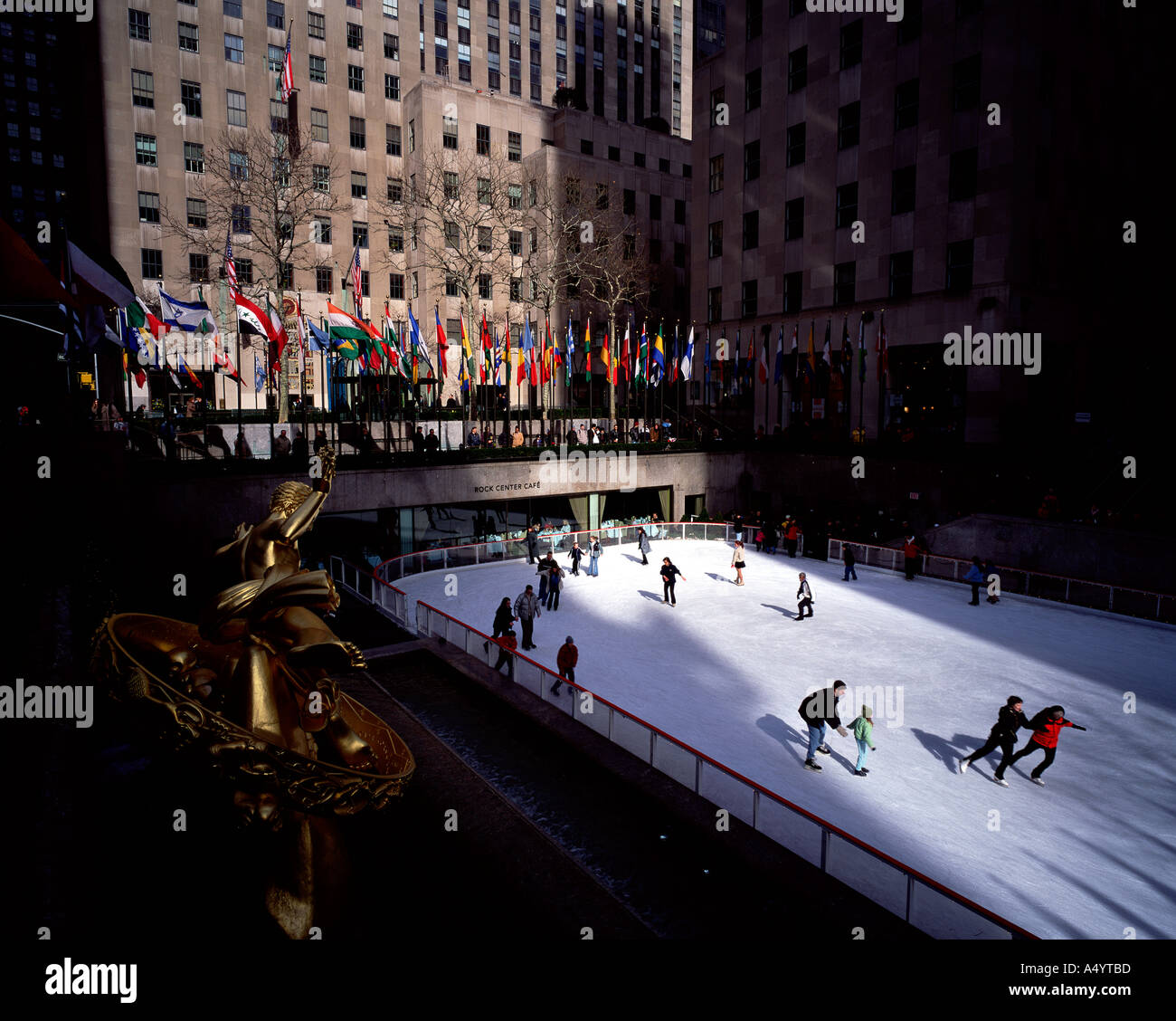 Sps Rockefeller Ice Rink Rockefeller Center Ice Rink New York USA Stock Photo - Alamy