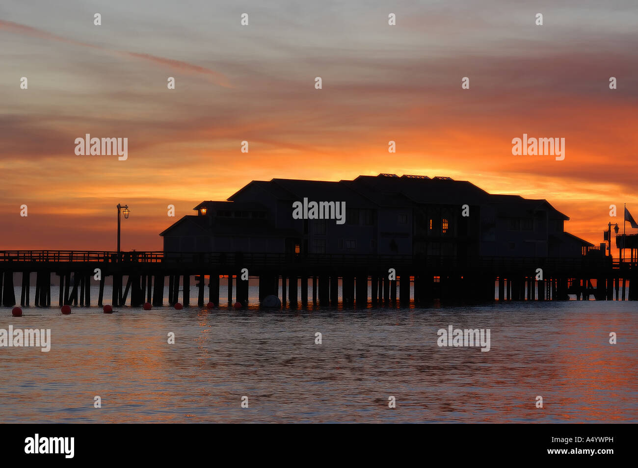 Stearns wharf silhouette hi-res stock photography and images - Alamy