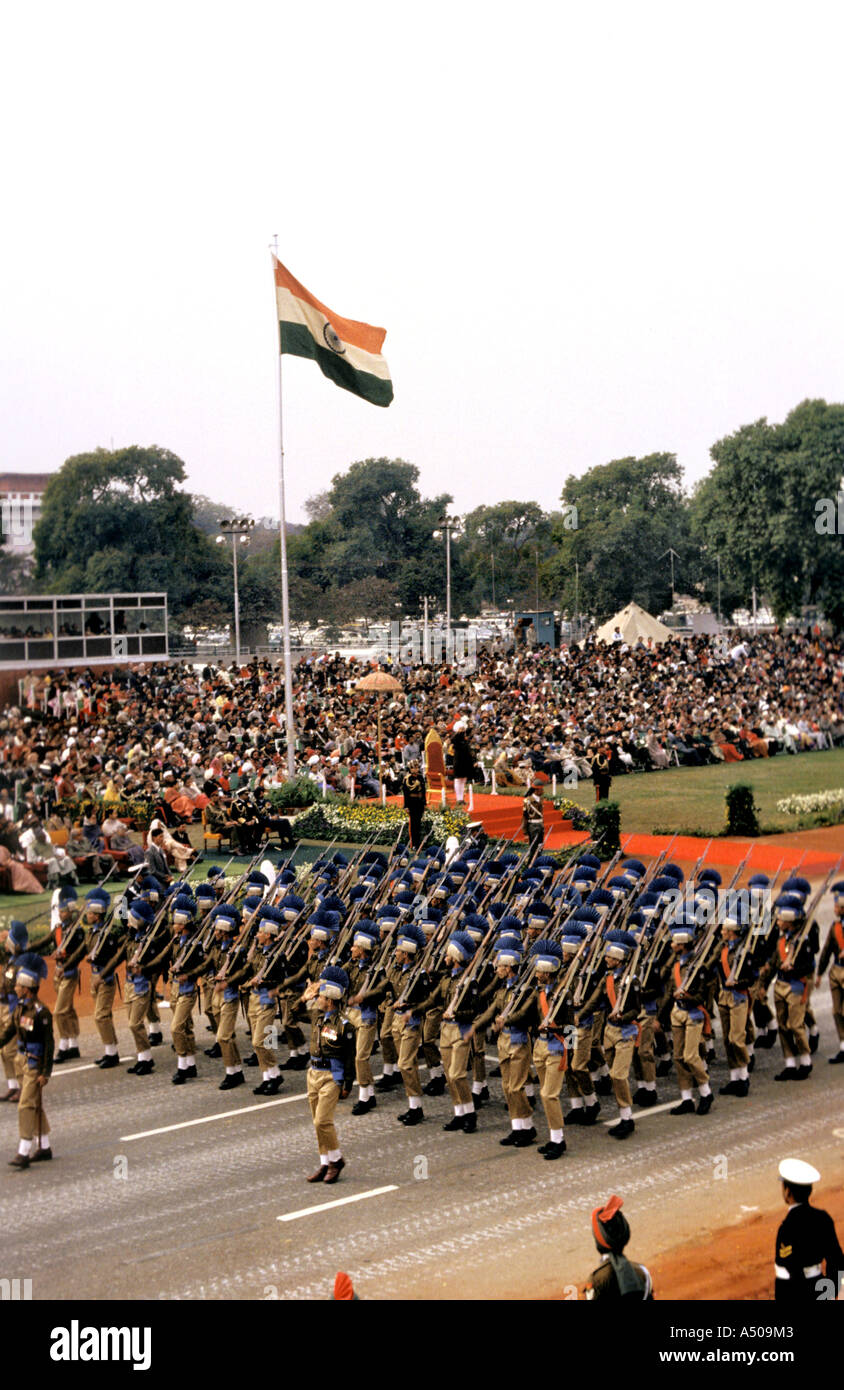Republic day parade delhi hi-res stock photography and images - Alamy