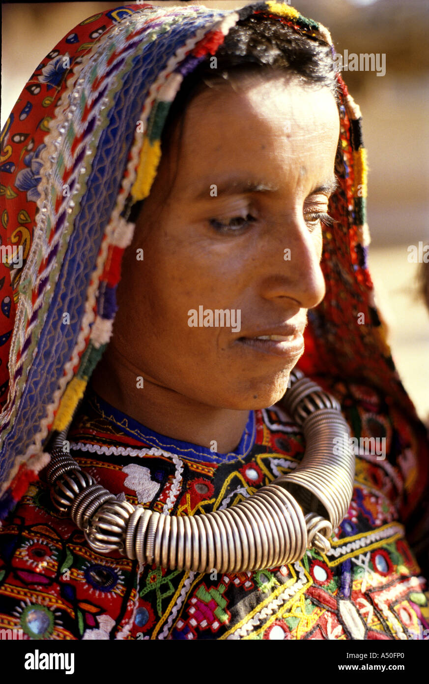 Kutch woman in Gujarat India Stock Photo - Alamy