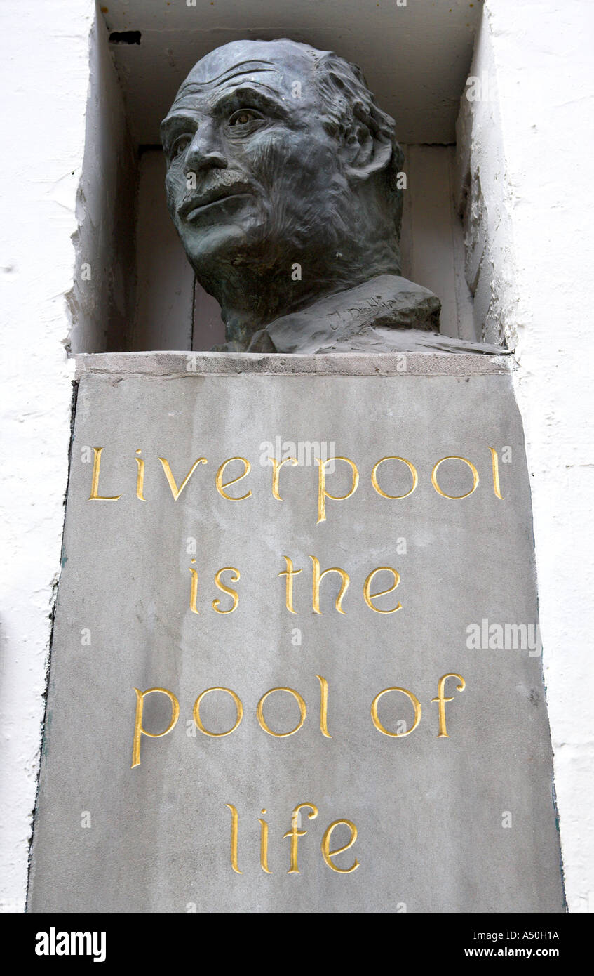 Liverpool the Pool of Life Bust in Liverpool England Stock Photo - Alamy
