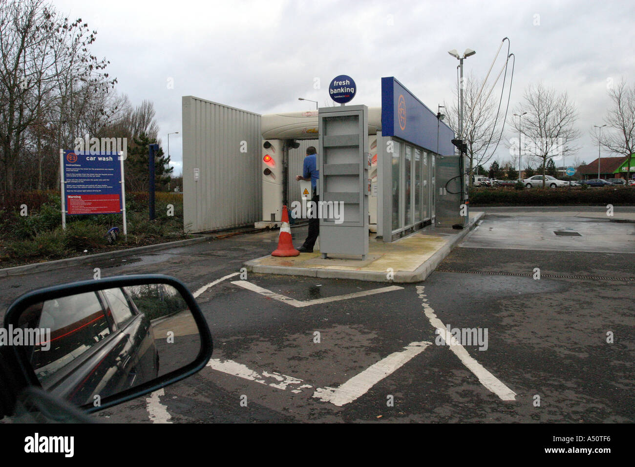 Gas Station With Drive Thru Car Wash >> Car And Drive Through Car Wash Stock Photo 3643637 Alamy Gas Station With Drive Thru Car Wash >> Car And Drive Through Car Wash Stock Photo 3643637 Alamy