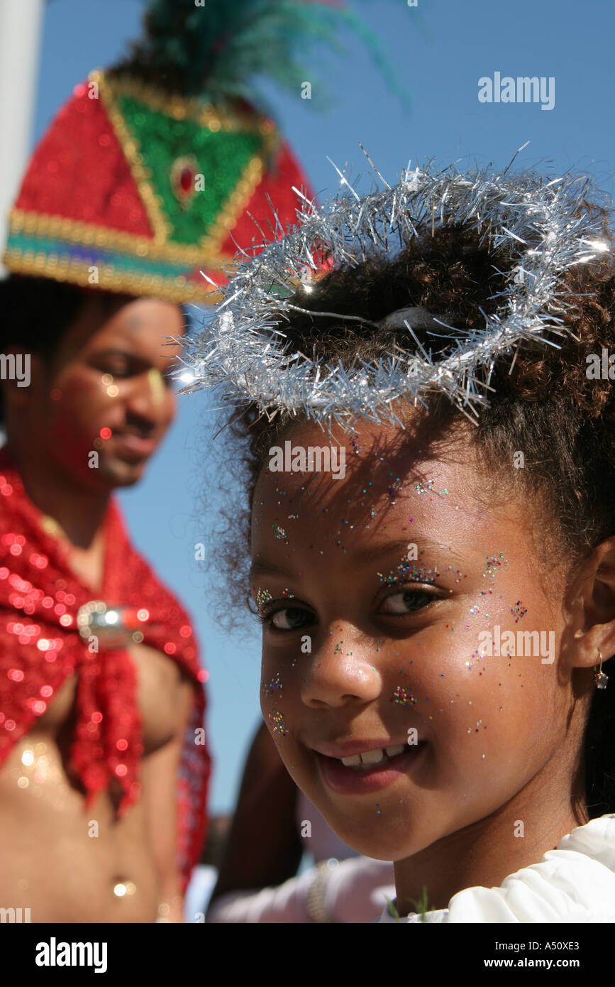 Smiling haitian hi-res stock photography and images - Alamy
