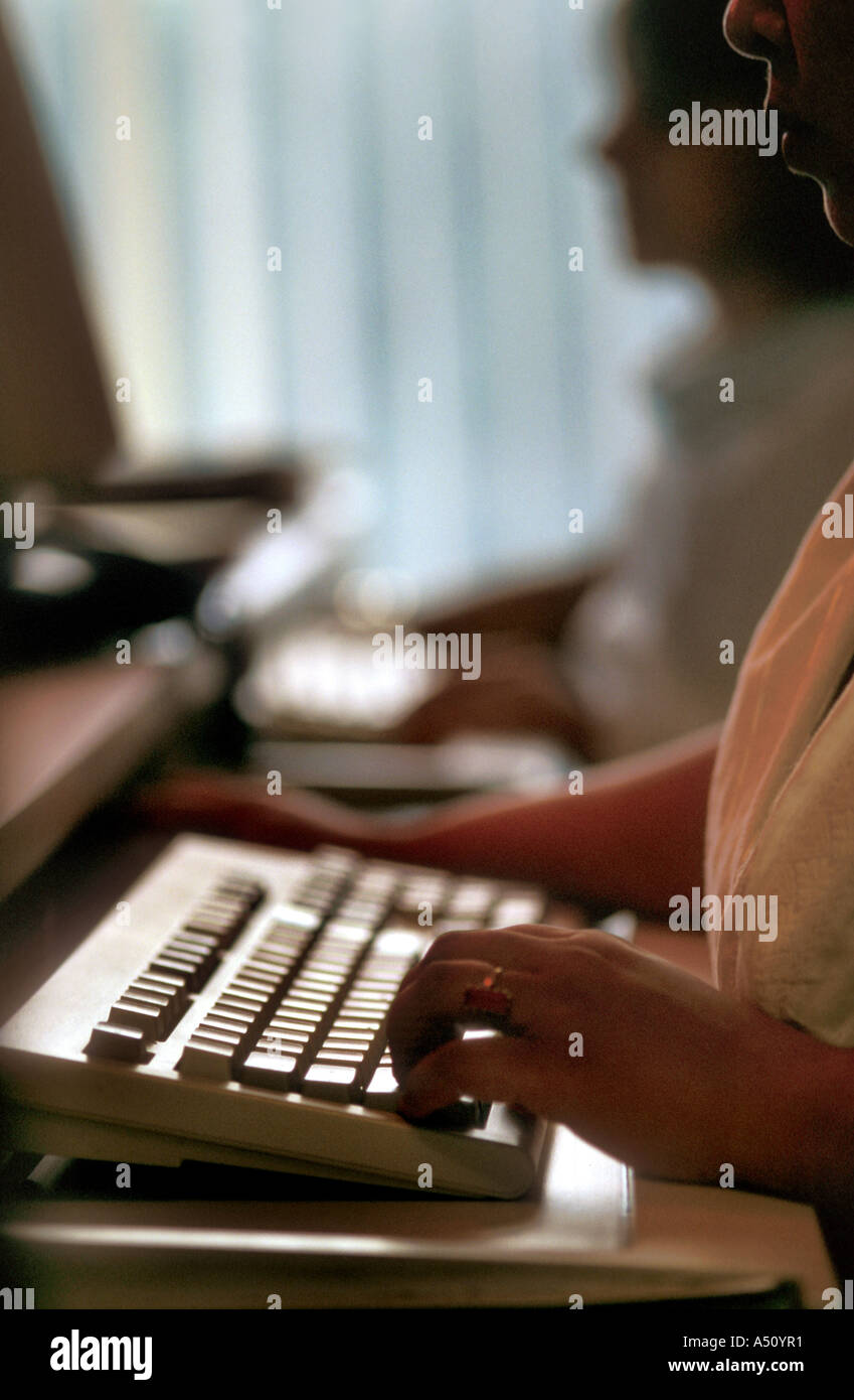 Typing fingers keyboard hi-res stock photography and images - Alamy