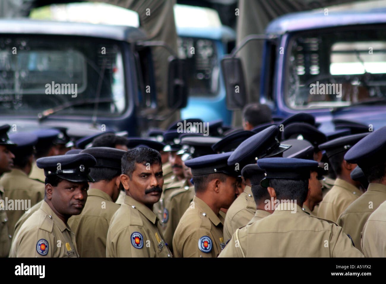 Sri lankan police hires stock photography and images Alamy