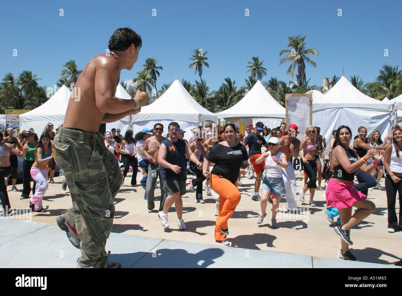 Zumba beach hires stock photography and images Alamy