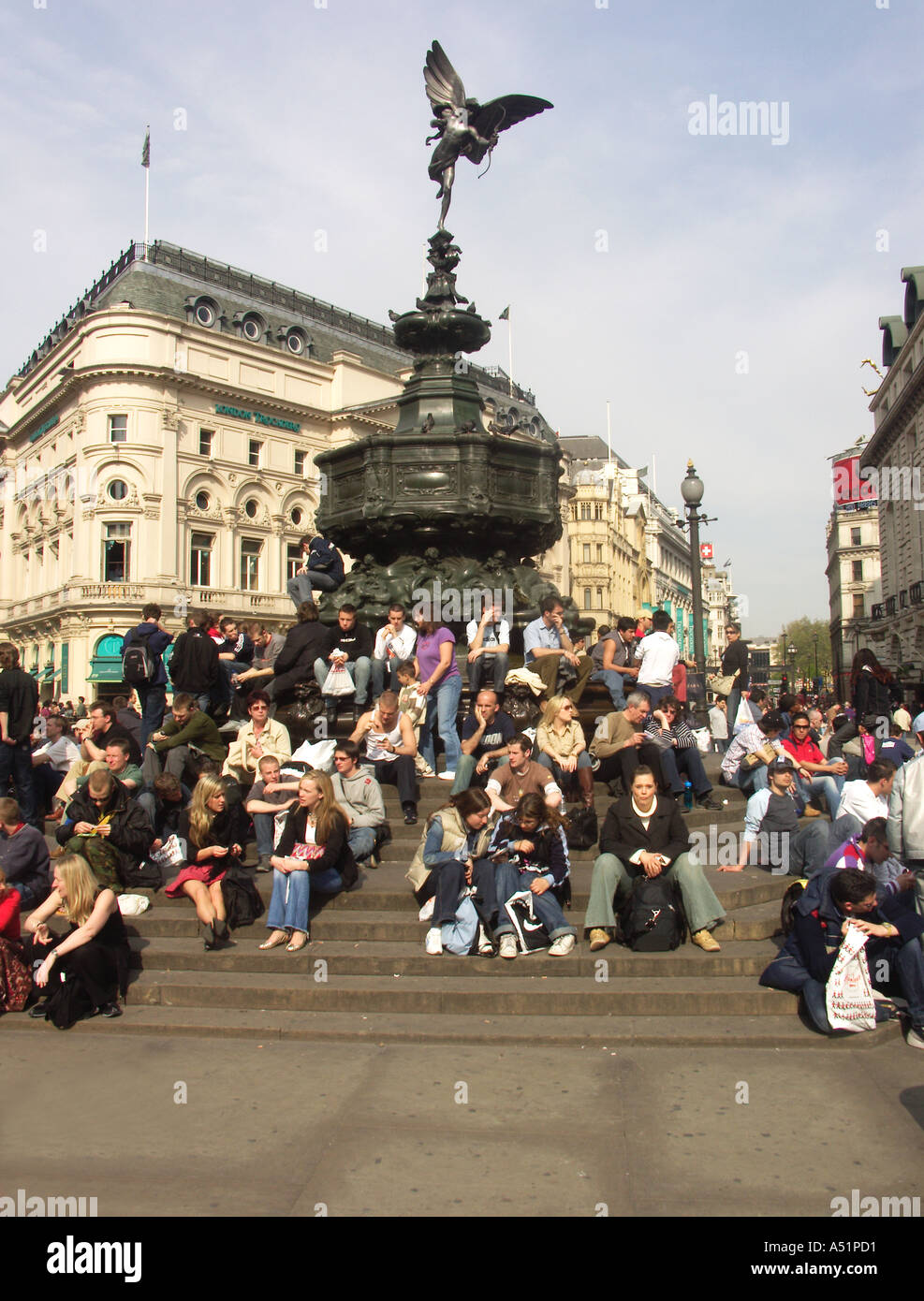 Eros Statue Piccadilly Circus London England Stock Photo Alamy
