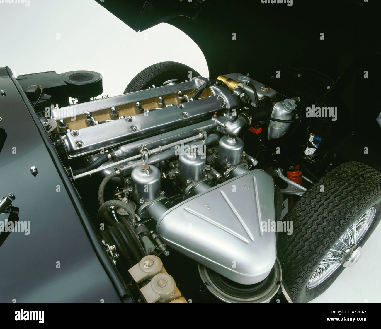 1964 Jaguar E type 3.8 6 cylinder engine Stock Photo