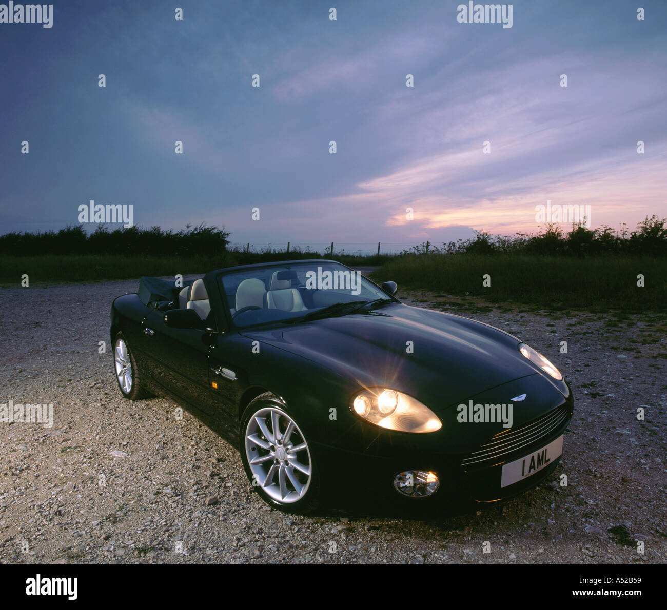 2001 Aston Martin DB7 Vantage V12 Stock Photo - Alamy