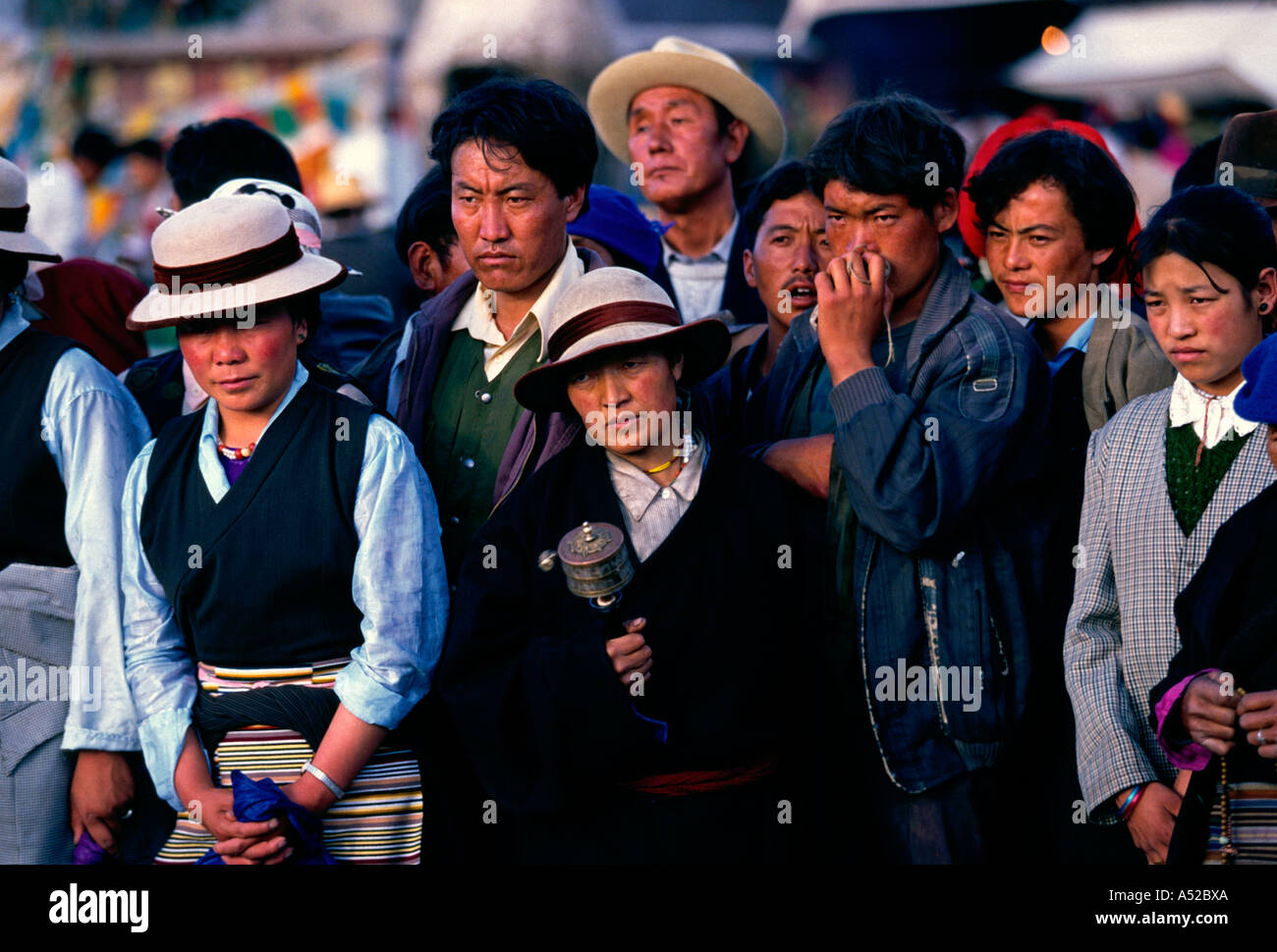 Tibetan people, Buddhists, pilgrim, pilgrims, circumambulate, circumambulation, Jokhang Temple, Barkhor Square, Lhasa, Tibet, China, Asia Stock Photo