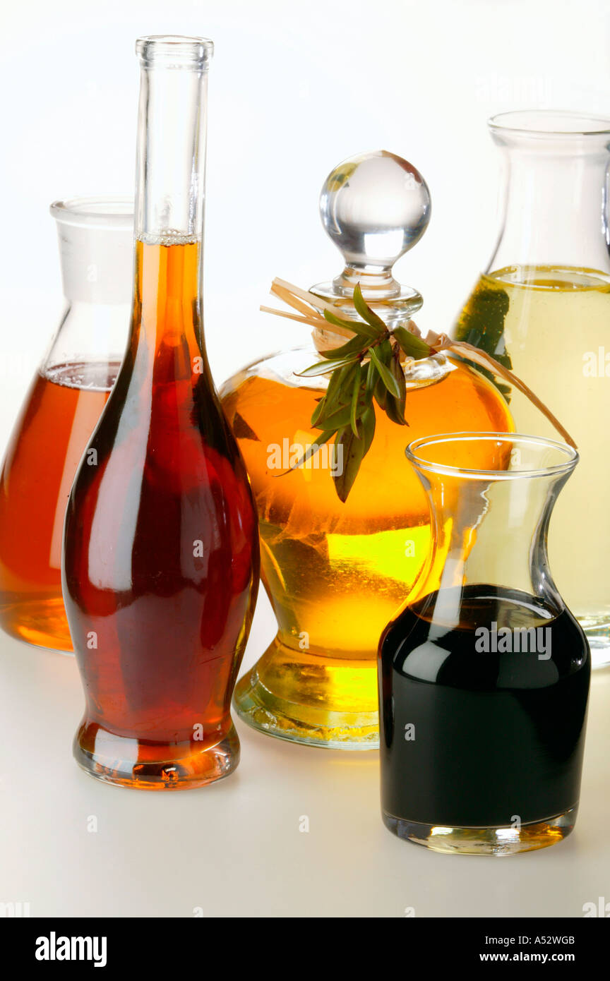 Various types of oil and balsamic vinegar Stock Photo Alamy