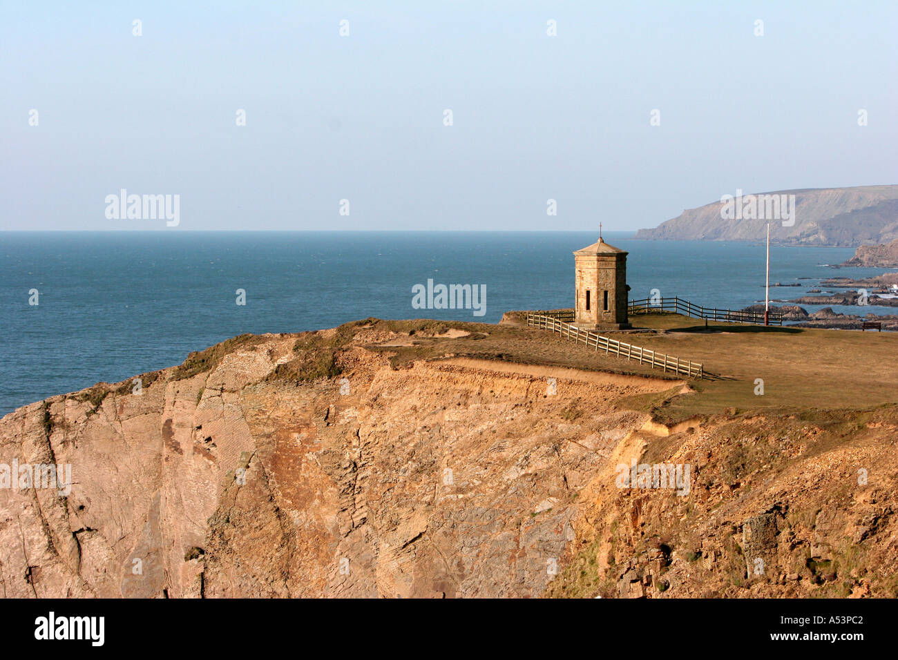Distant look hi-res stock photography and images - Alamy