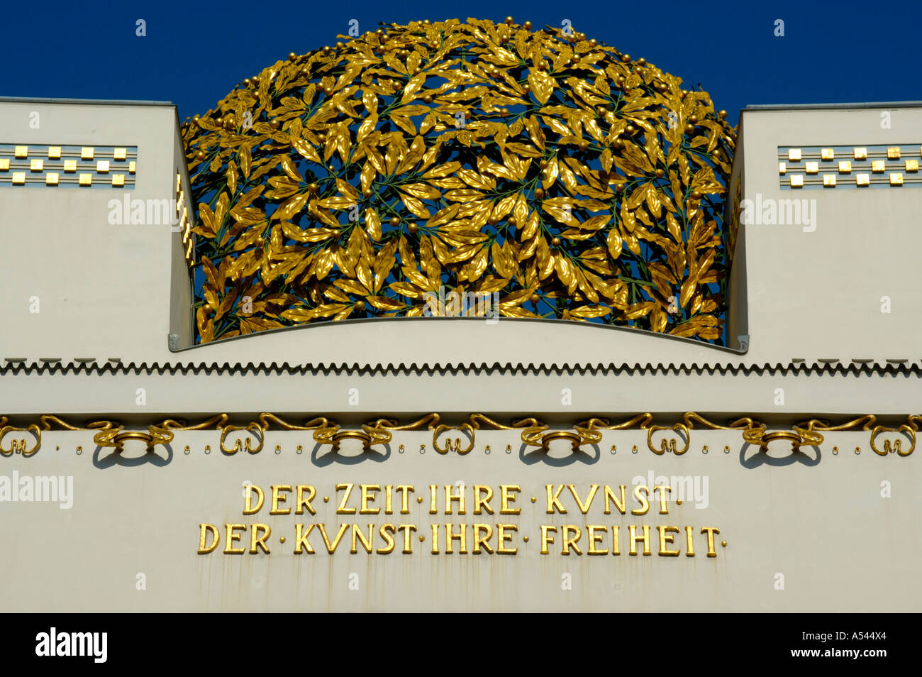 Art nouveau Der Zeit Ihre Kunst Der Kunst Ihre Freiheit Vienna Austria Stock Photo