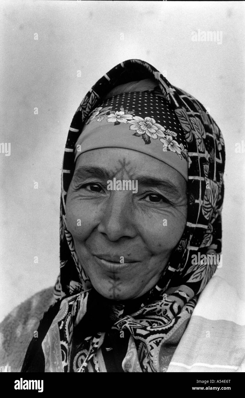 Painet hn1976 588 black and white faces woman khenifra morocco country developing nation less economically developed culture Stock Photo