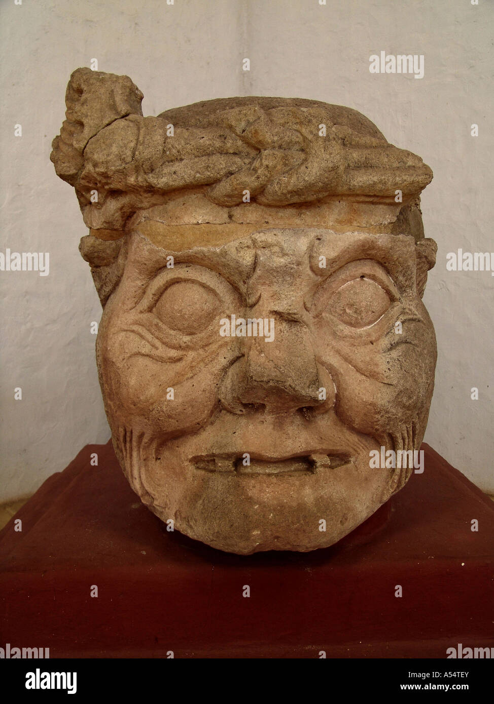 Painet ip1959 honduras stone head copan mayan ruins country developing nation less economically developed culture emerging Stock Photo