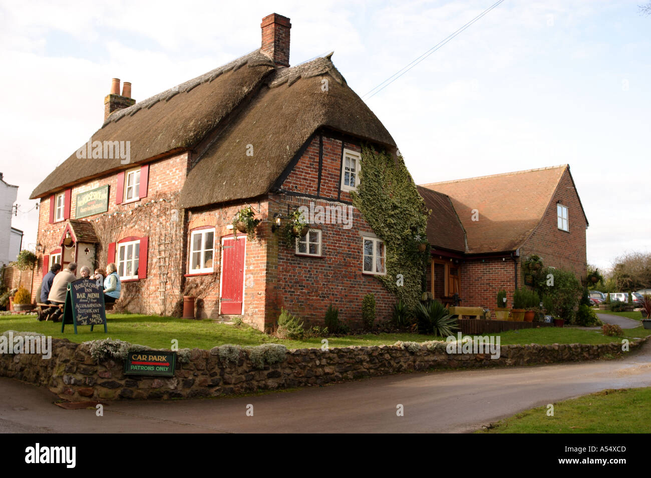 Horseshoe inn hires stock photography and images Alamy