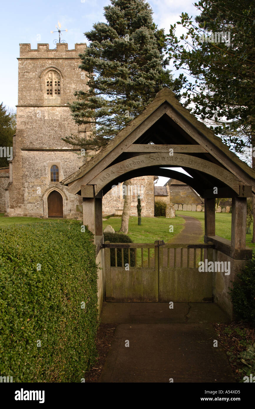 Mildenhall church near Marlborough Wiltshire Stock Photo Alamy