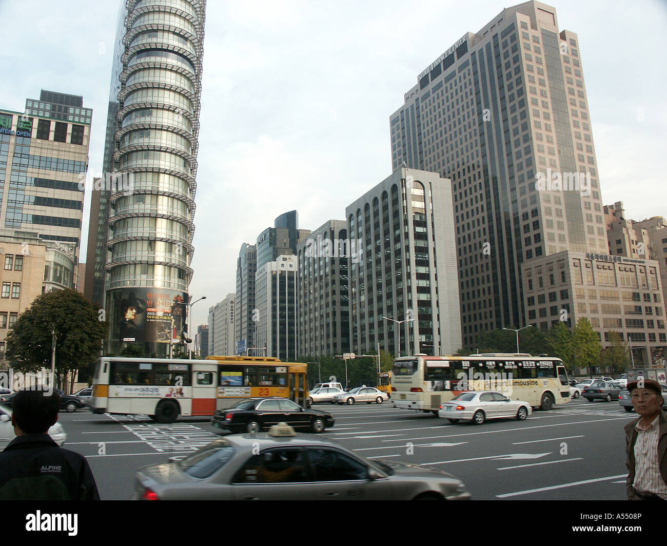 Painet ip2258 korea downtown soeul 2003 country developing nation less economically developed culture emerging market Stock Photo