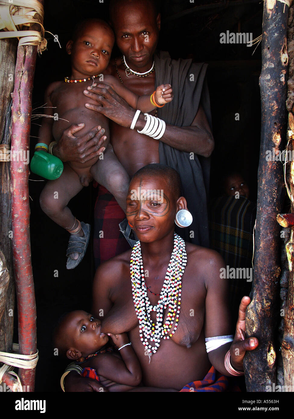 Painet ip2563 tanzania watatulu tribal family mwankale 2003 country developing nation less economically developed culture Stock Photo