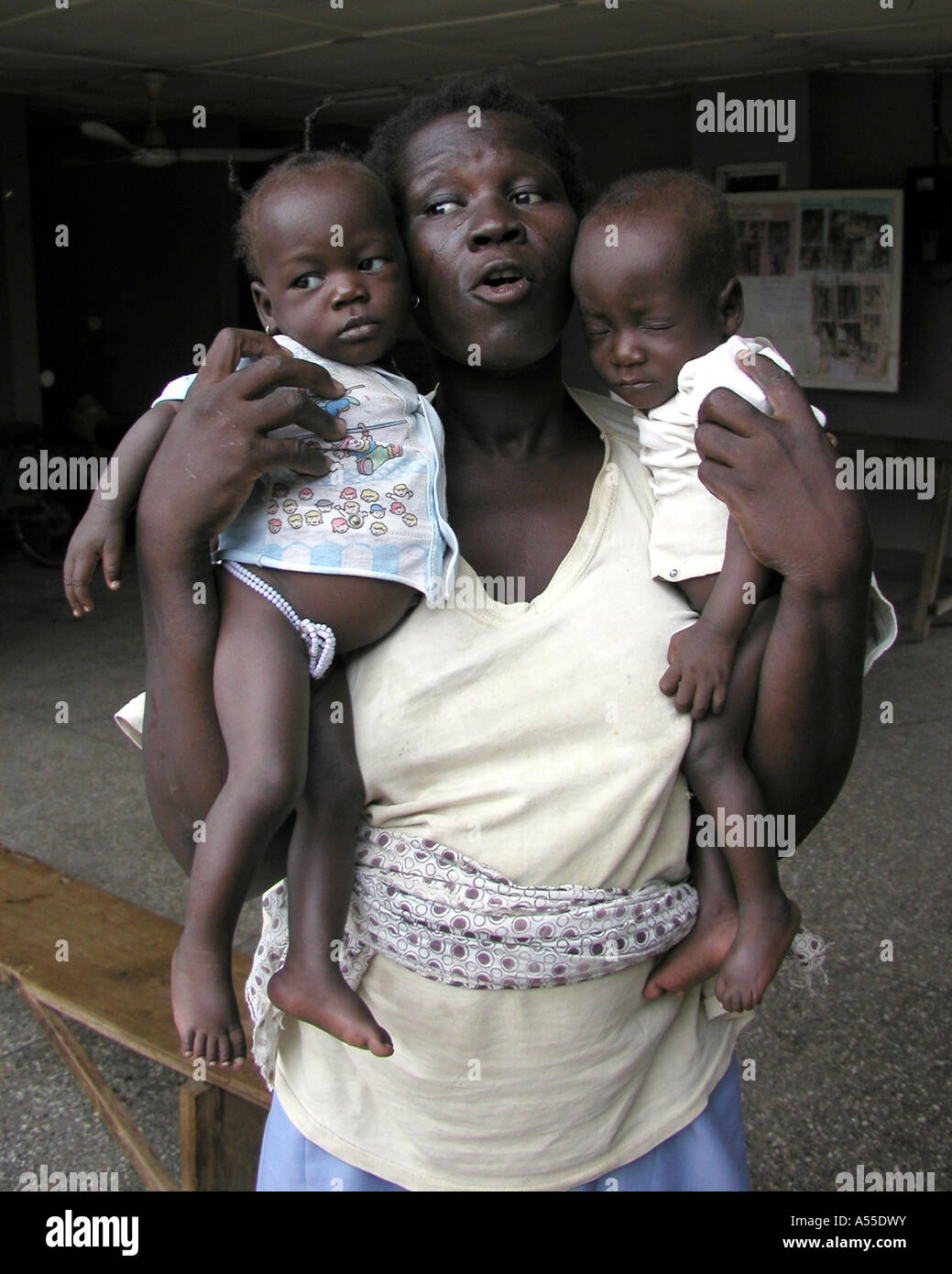 Painet ik0338 ghana woman twins bolgatanga country developing nation less economically developed culture emerging market Stock Photo