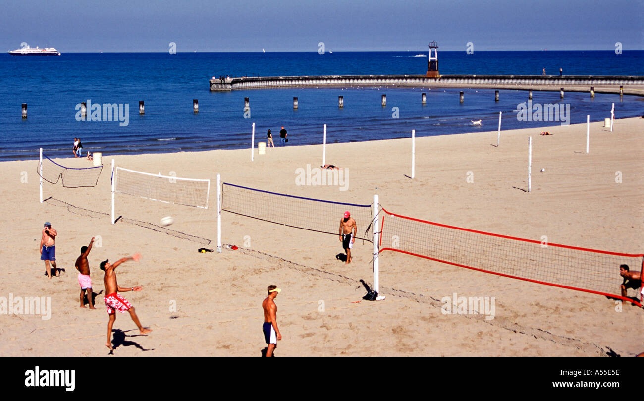 Chicago Illinois USA Volleyball on the beach at Lake Shore Drive Outer Harbour Stock Photo Alamy