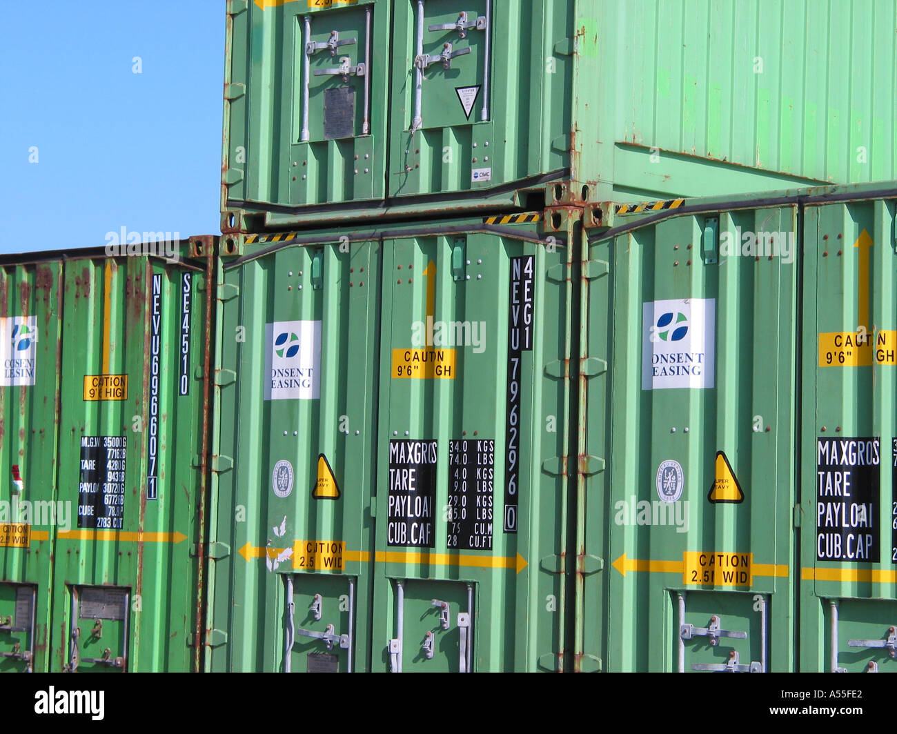 Container containers containerisation hi-res stock photography and ...