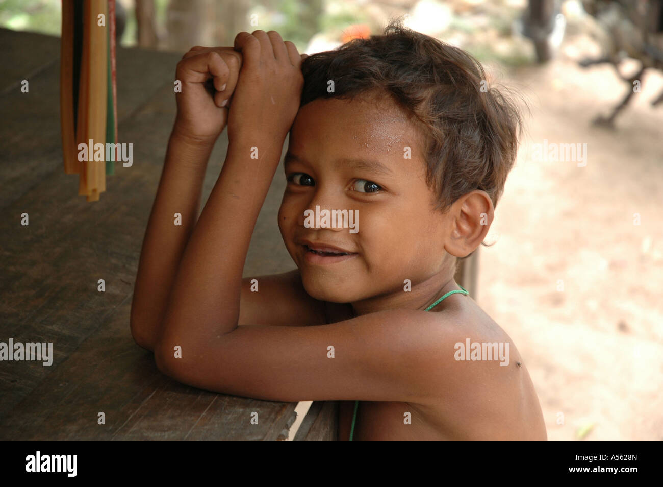 Cambodia boy hi-res stock photography and images - Alamy