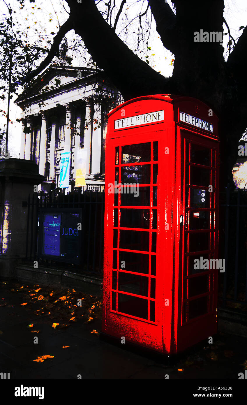 Tate Britain art gallery and a K6 design red telephone box at Millbank London England UK Stock Photo