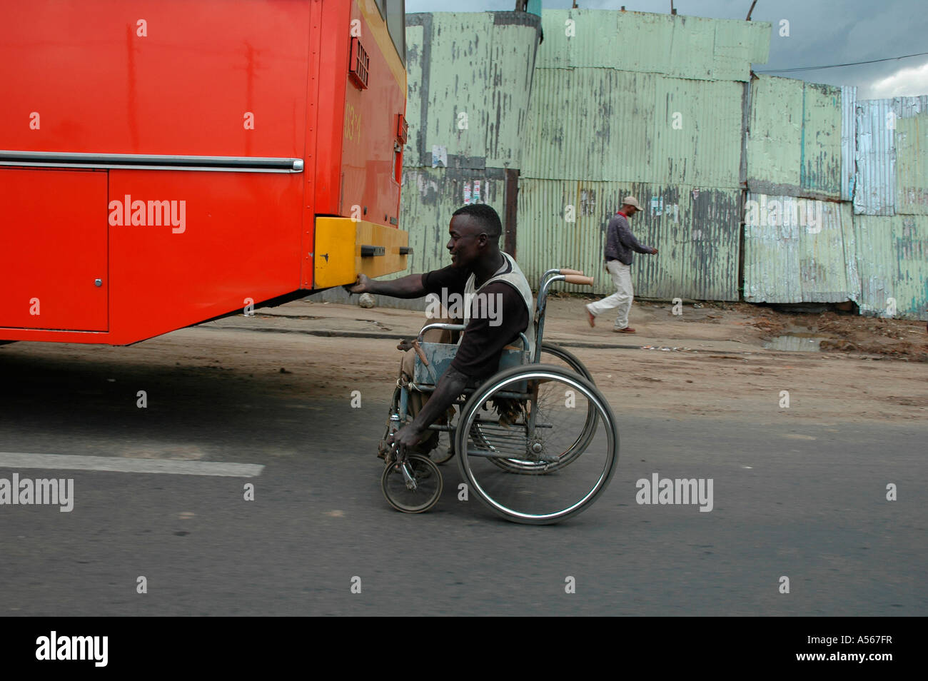 Wheelchair Bus Lift High Resolution Stock Photography and Images Alamy