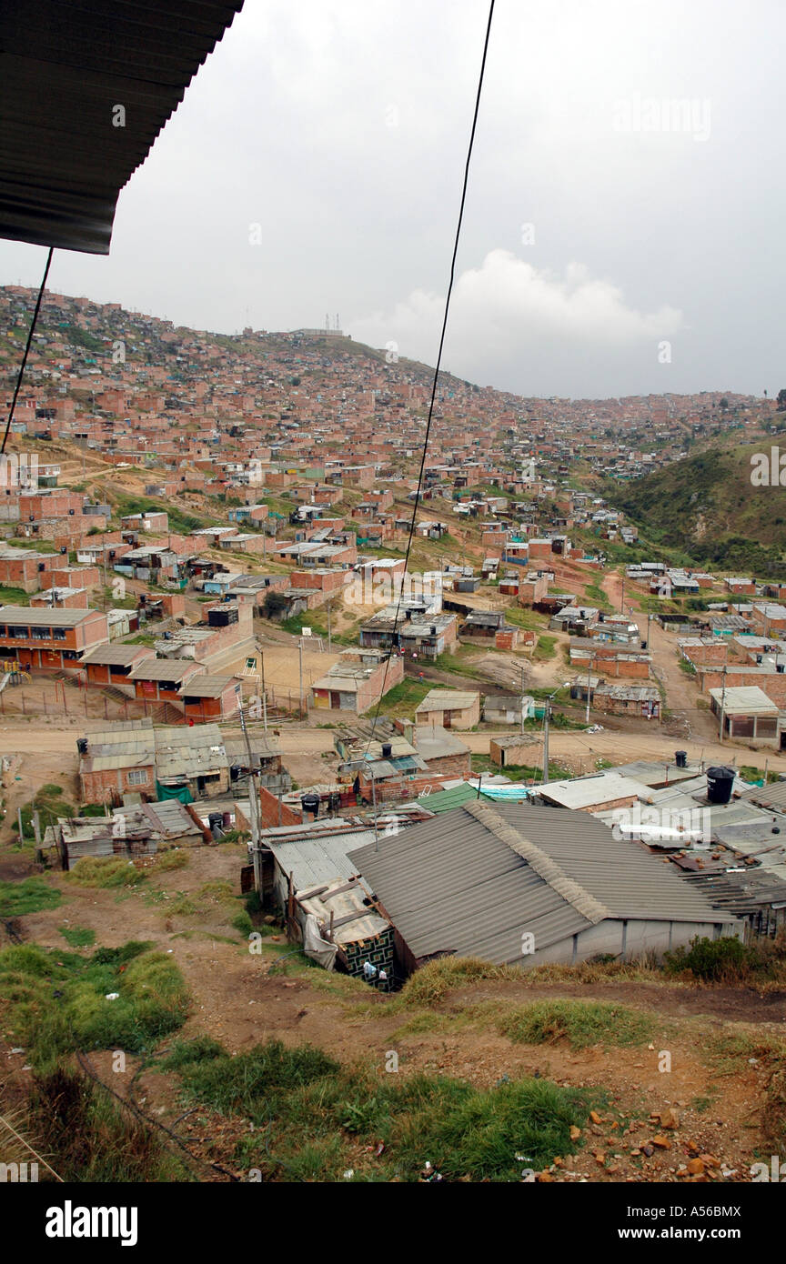 Painet iy8283 colombia sprawling slum development altos cazuca bogota photo 2005 country developing nation less economically Stock Photo