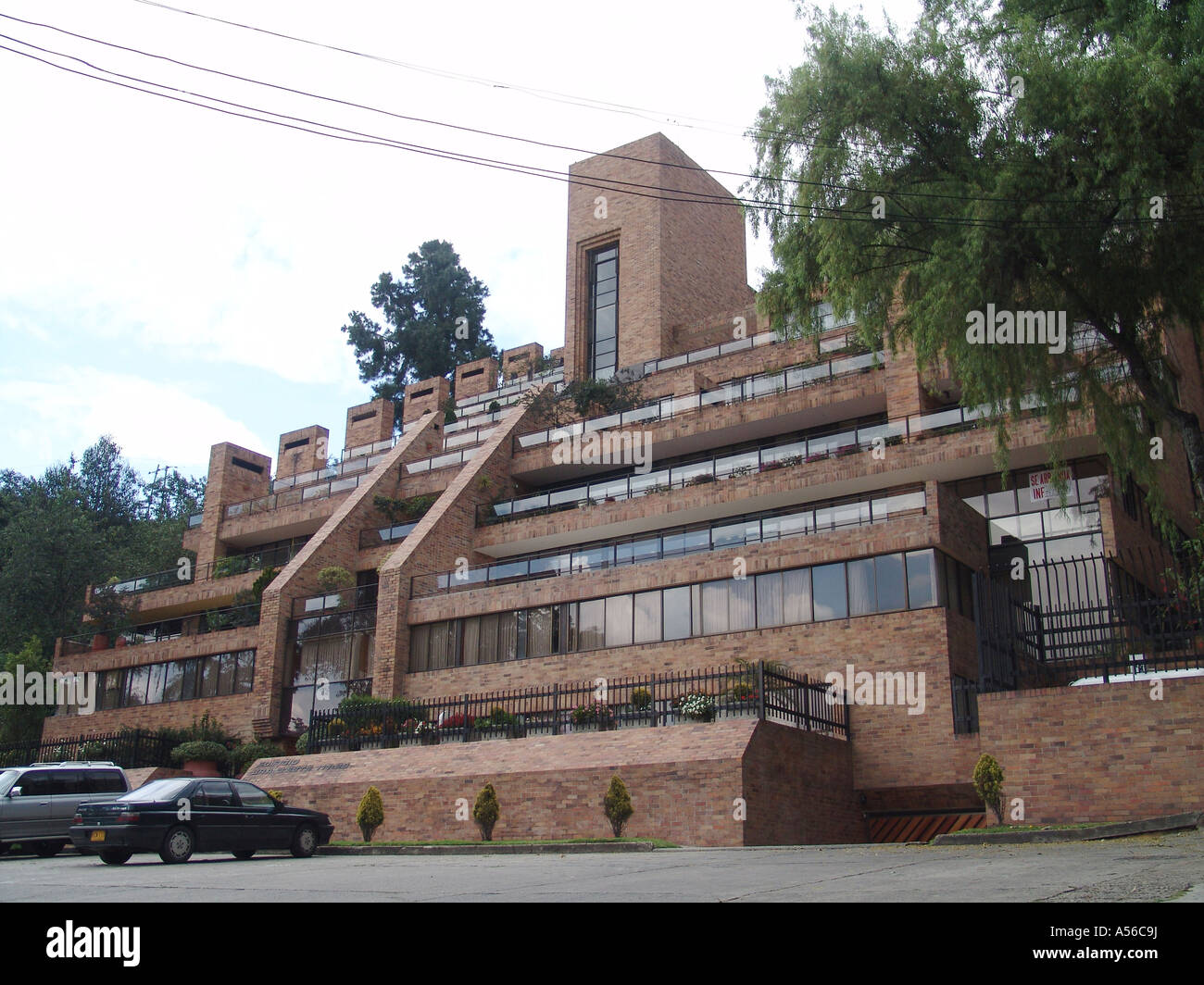 iy8349 colombia luxury housing super rich north bogota photo