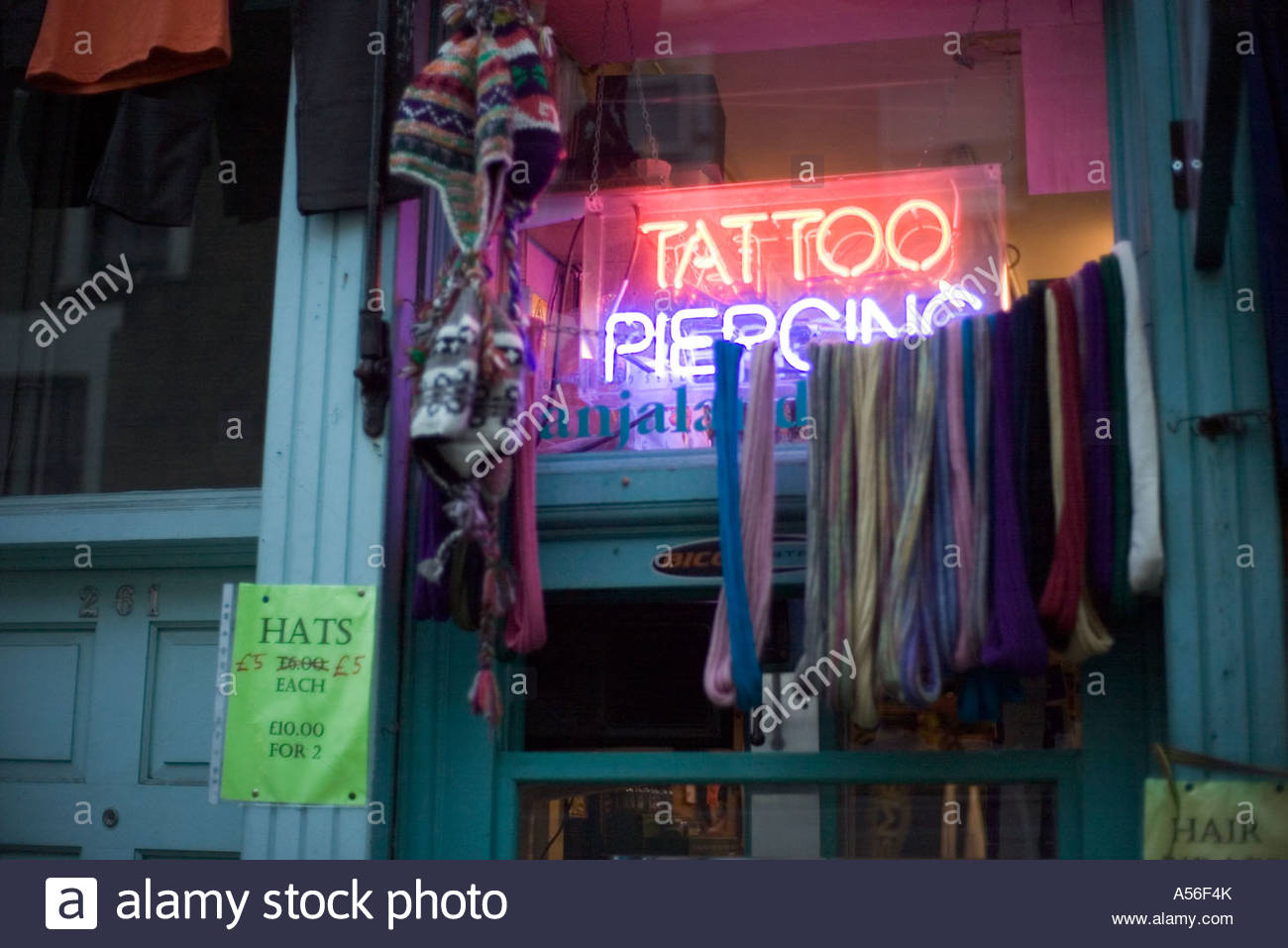 Portabello Road Market High Resolution Stock Photography and Images Alamy