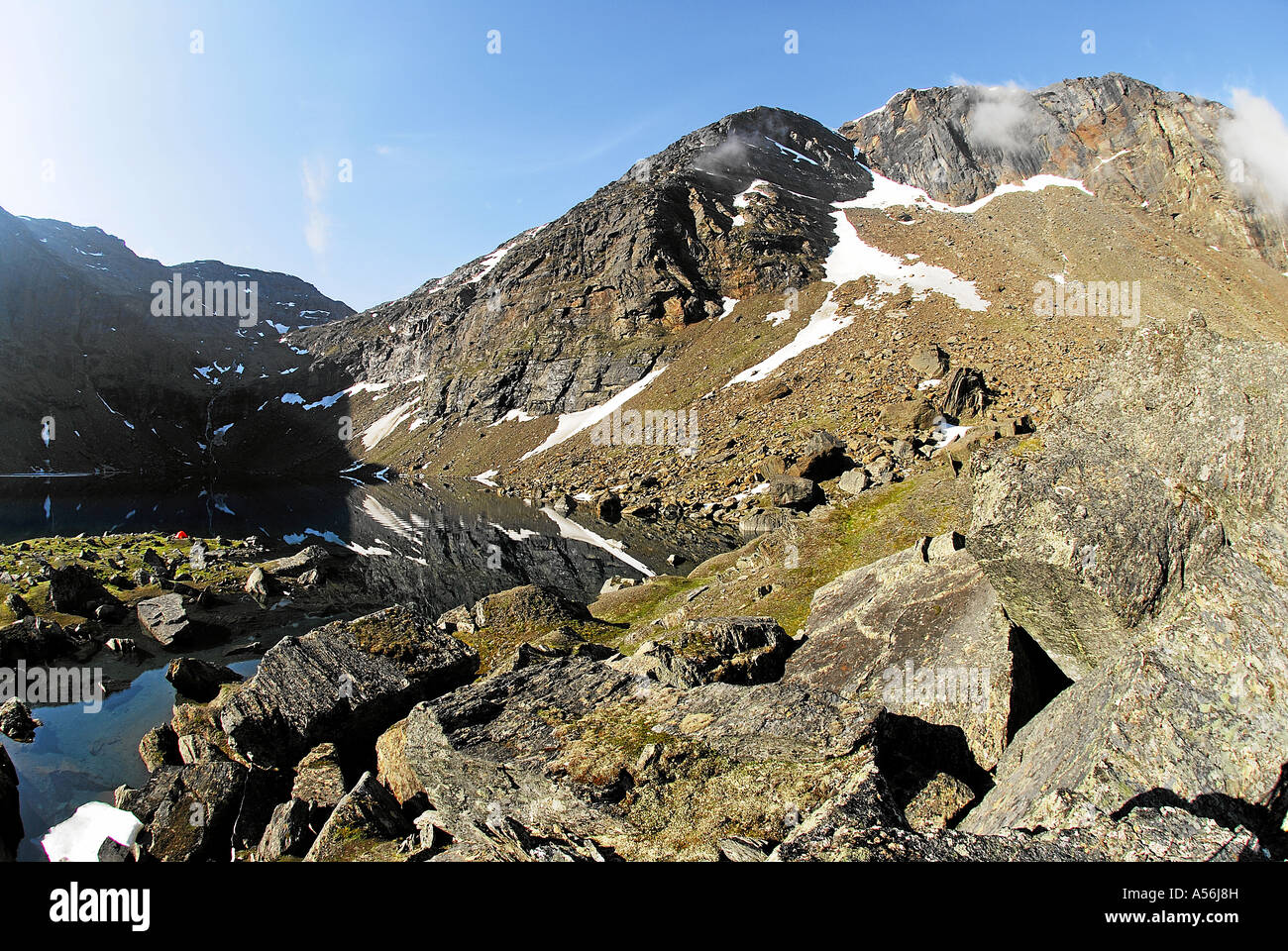 See Trollsjoen im Tal Gearggevaeggi Abisko Fjaell Norrbotten Schwedisch Lappland Schweden 2006 Sommer Nordschweden Stock Photo