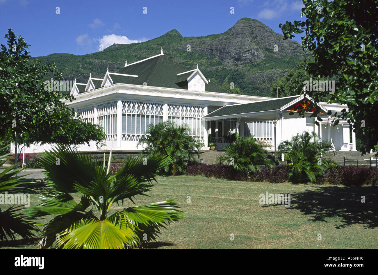 Domaine les pailles hires stock photography and images Alamy