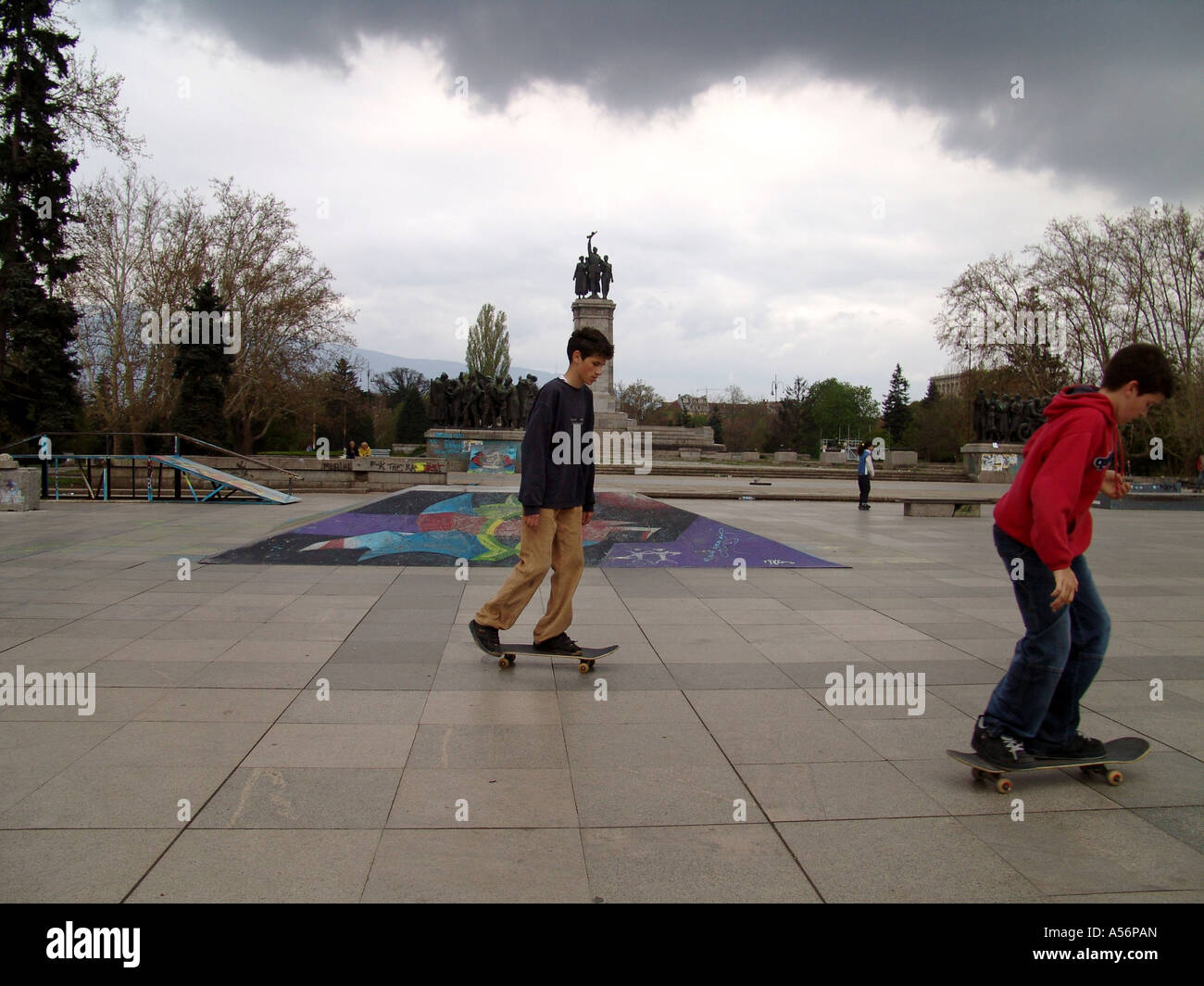 Painet ja0672 bulgaria skateboarders sofia photo 2004 europe country developing nation less economically developed culture Stock Photo