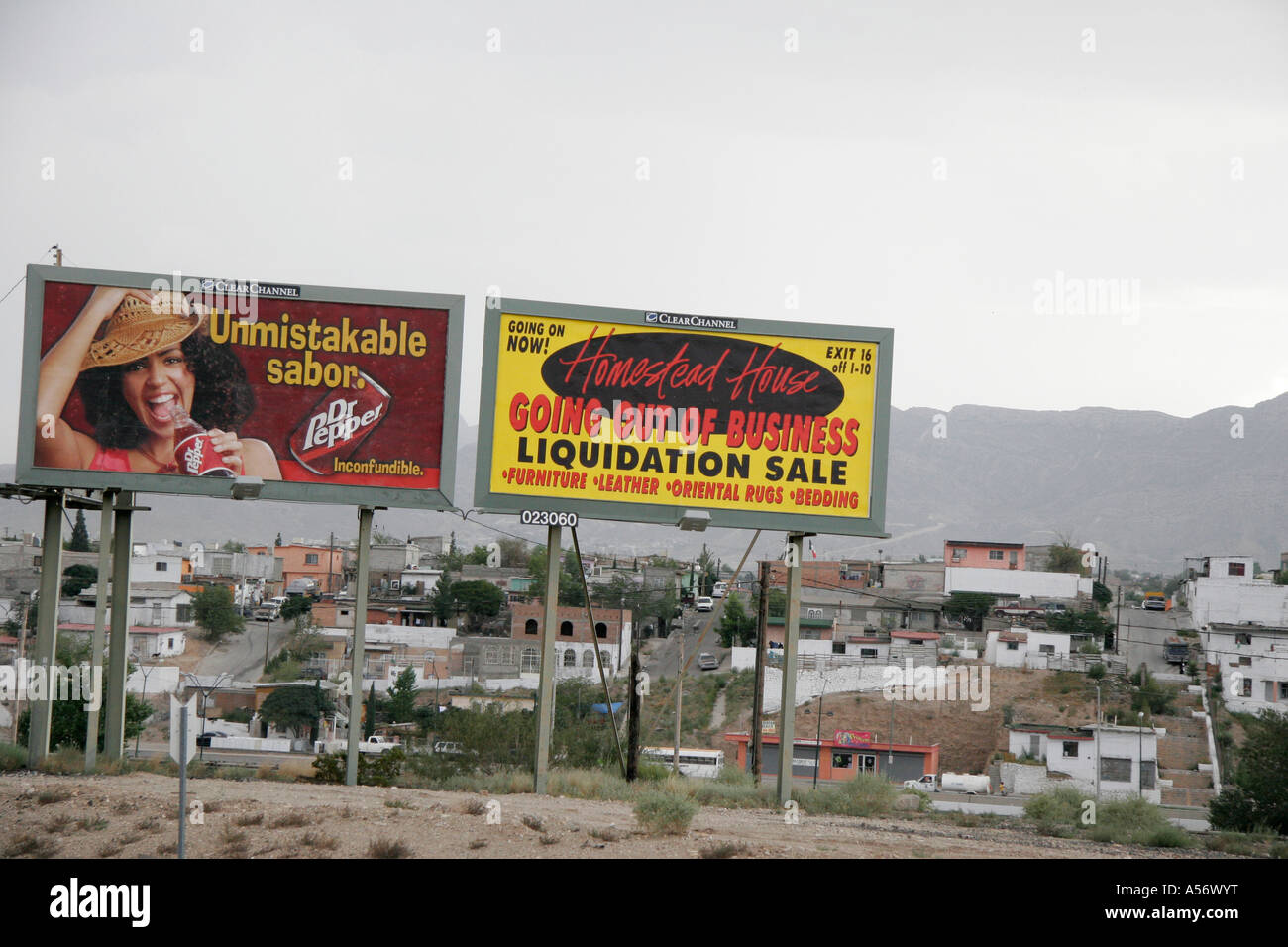 ja1019 usa advertising billboards border mexico hispanic meters
