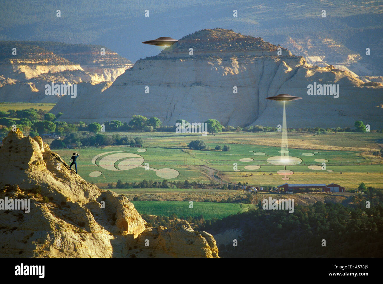 Crop circles & UFOs & witness. Stock Photo