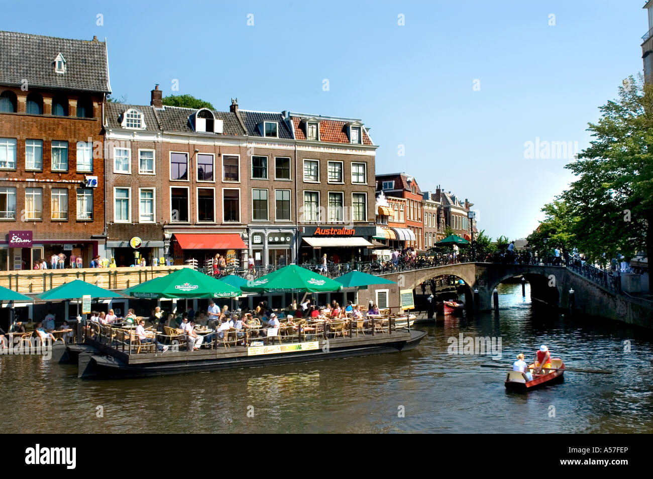 Page 2 - Leiden Holland Cafe High Resolution Stock Photography and Images -  Alamy