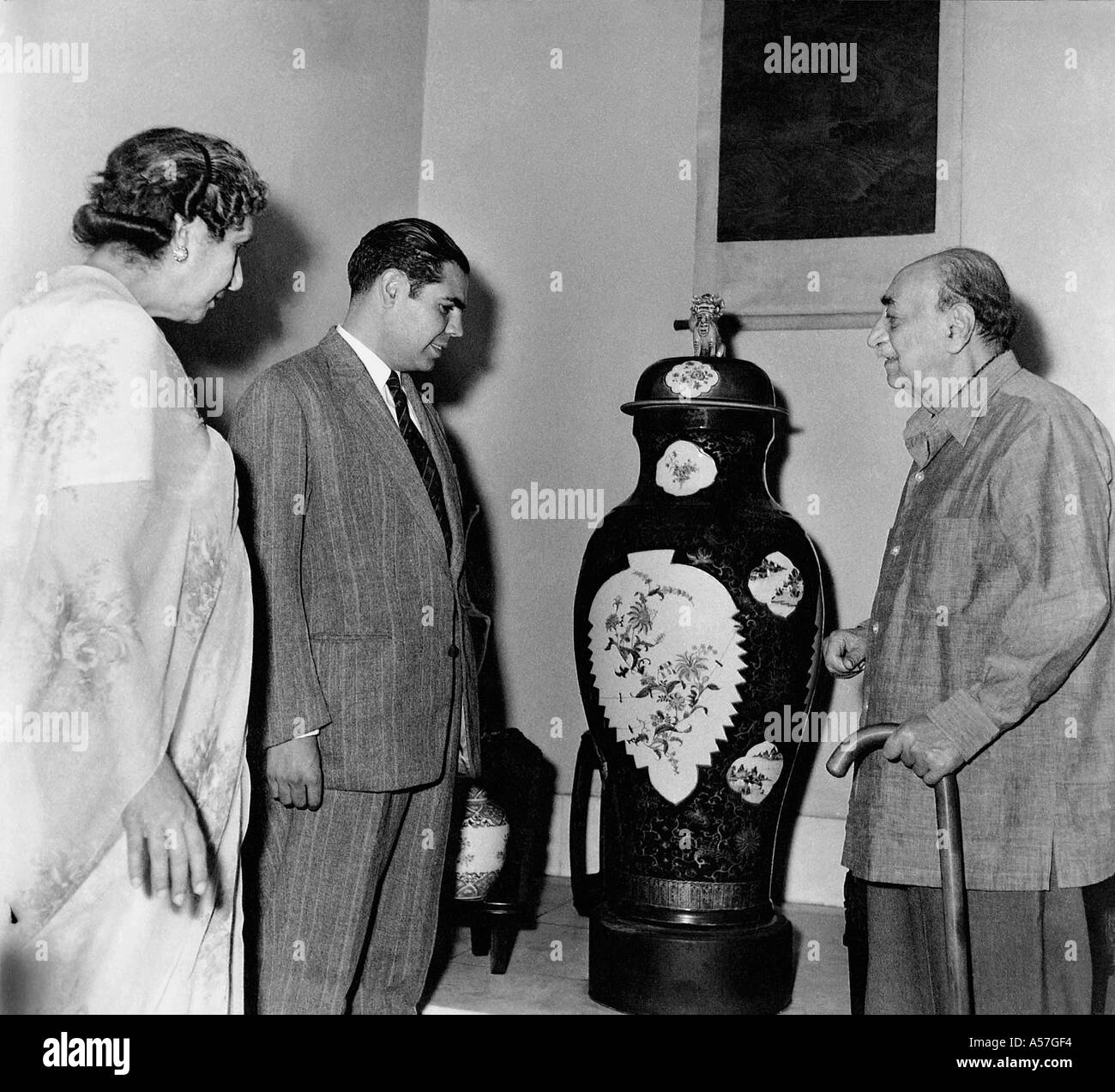 PCP087 Sir Cowasji Jehangir and Lady Cowasji Jehangir at the residency Bombay Mumbai Maharashtra India 1956 Stock Photo