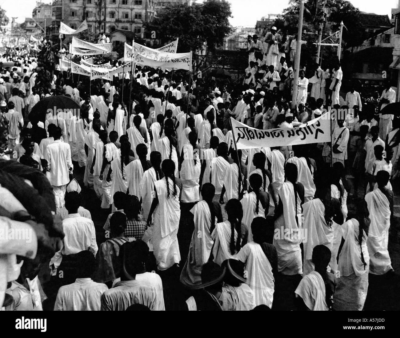 Indian freedom, Independence Day Celebration parade, Women procession,  Bombay, Mumbai, Maharashtra, India, 1947 Stock Photo