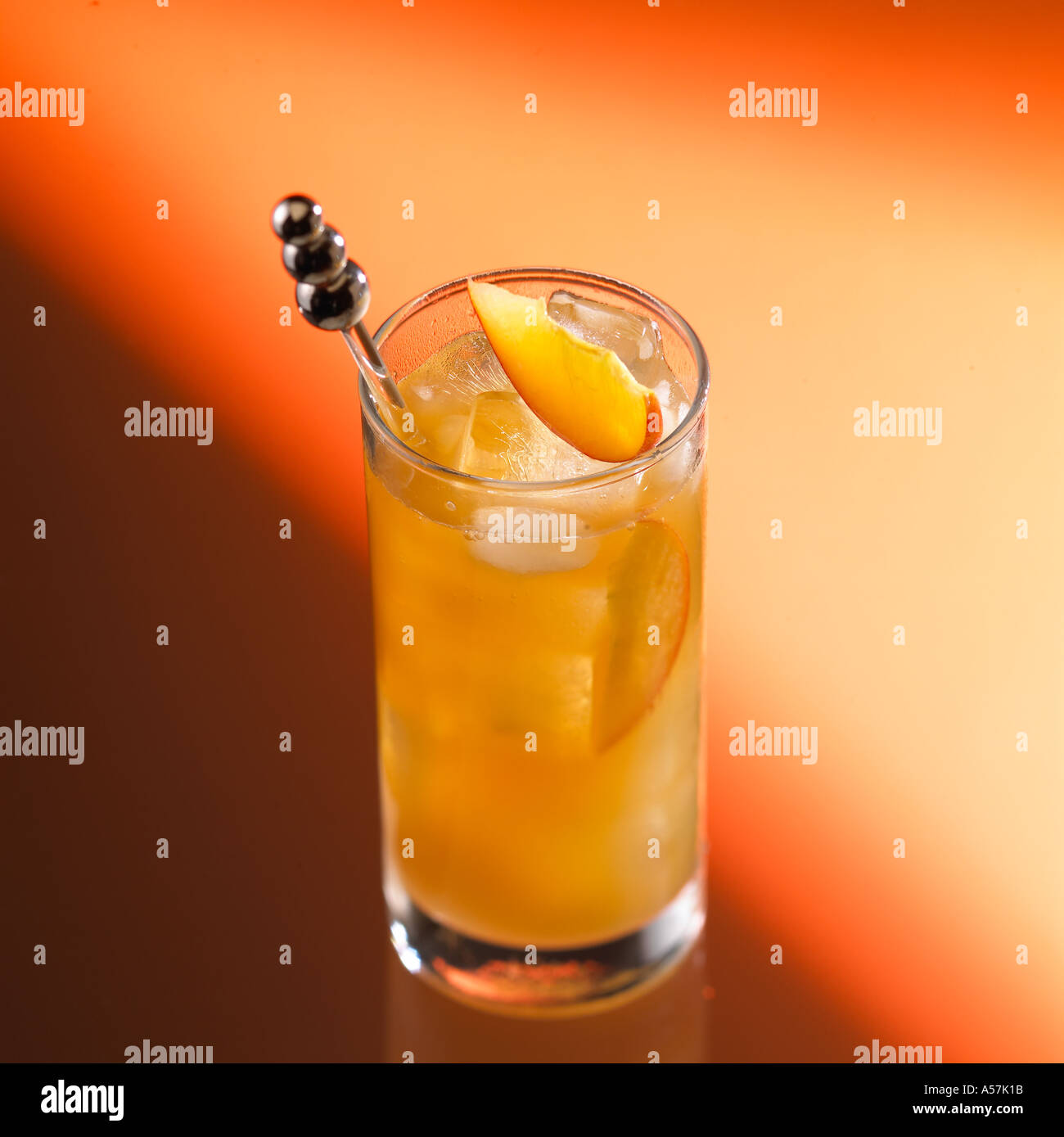 Peach Comfort Cocktail Bourbon Whiskey Southern Comfort Lime Dry