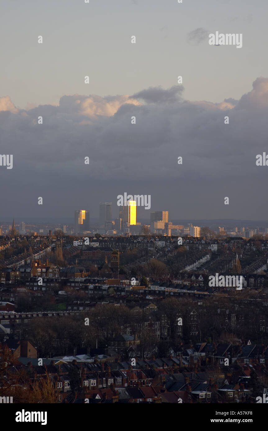 Alexandra palace view canary wharf hi-res stock photography and images ...