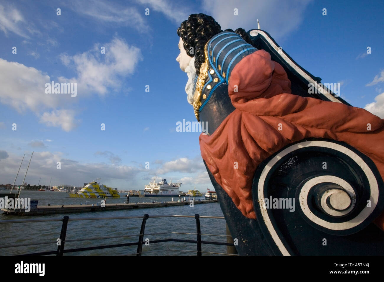 Gosport statue hires stock photography and images Alamy
