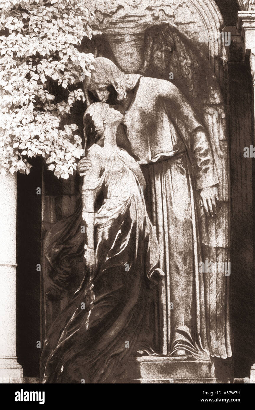 Angel Statue Sculpture Kiss Stock Photo Alamy