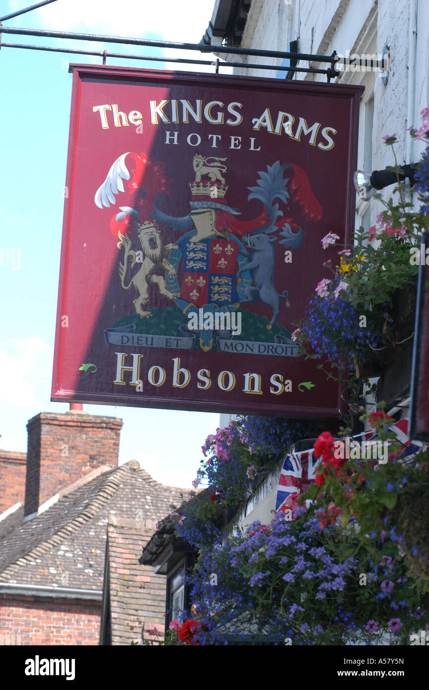 Mortimer arms hires stock photography and images Alamy