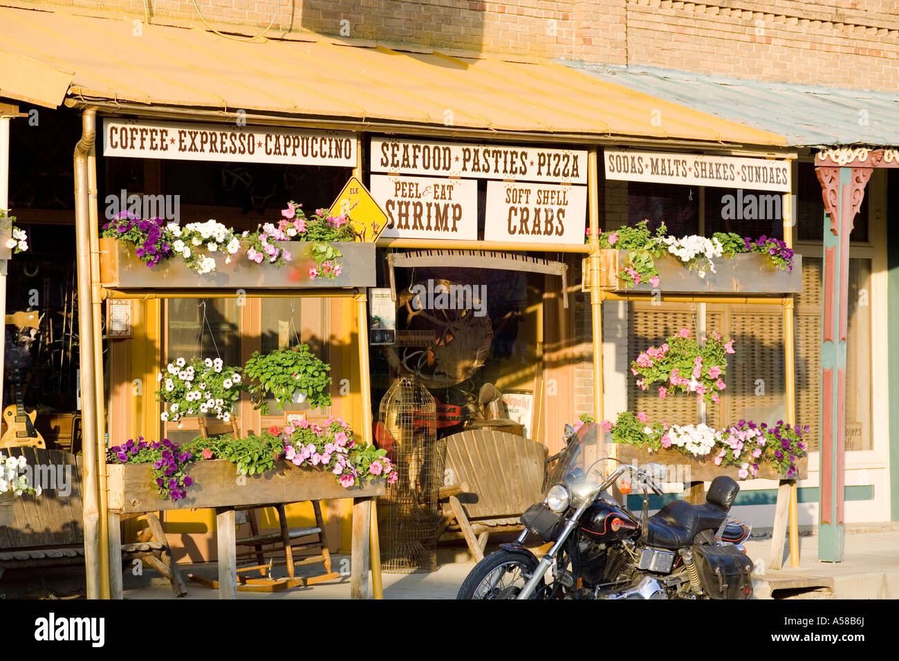 Saloon Stock Photos & Saloon Stock Images Page 3 Alamy