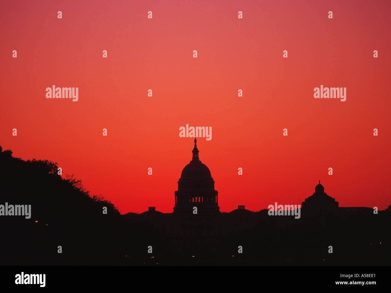 Night time capitol hi-res stock photography and images - Alamy