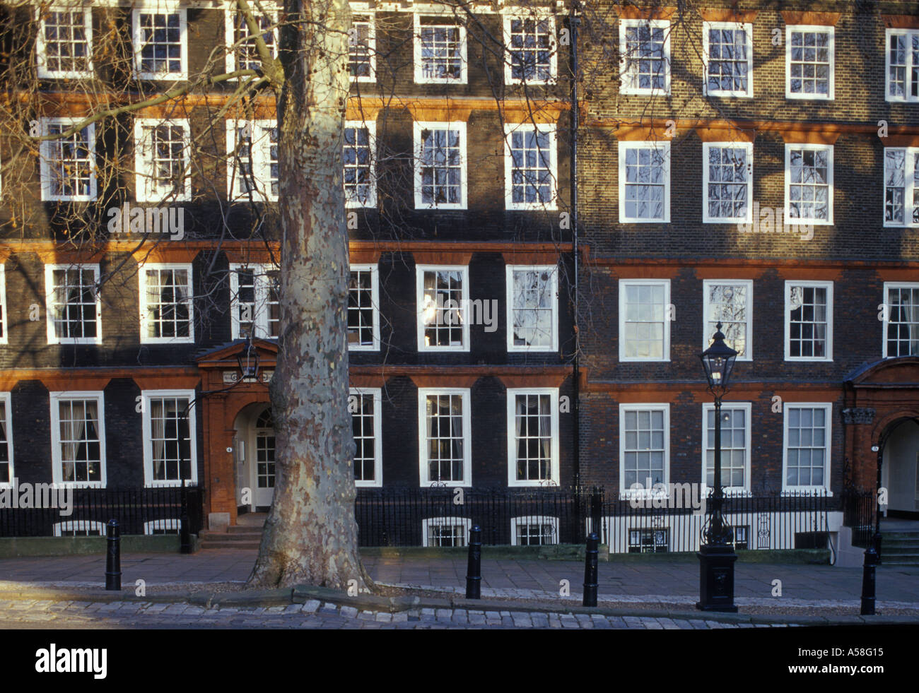 4 Kings Bench Walk High Resolution Stock Photography And Images Alamy